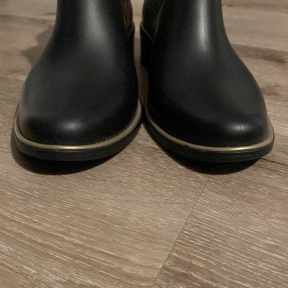 EUC [kate spade] Cheetah Print Black Ankle Bootie Rainboots Women’s Sz 9.0 - Picture 12 of 13